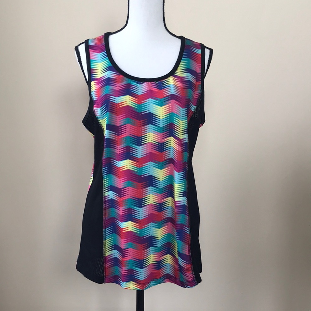 Sports Tank with Mesh Side Panels (Size 14-16)